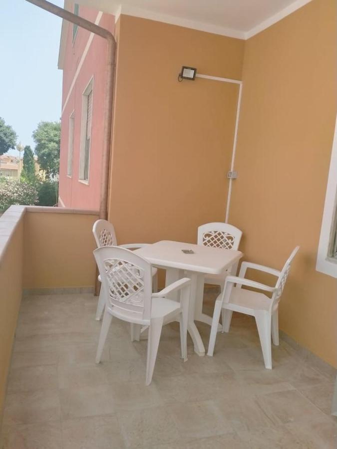 Casa Angela Apartment Porto Torres Exterior foto